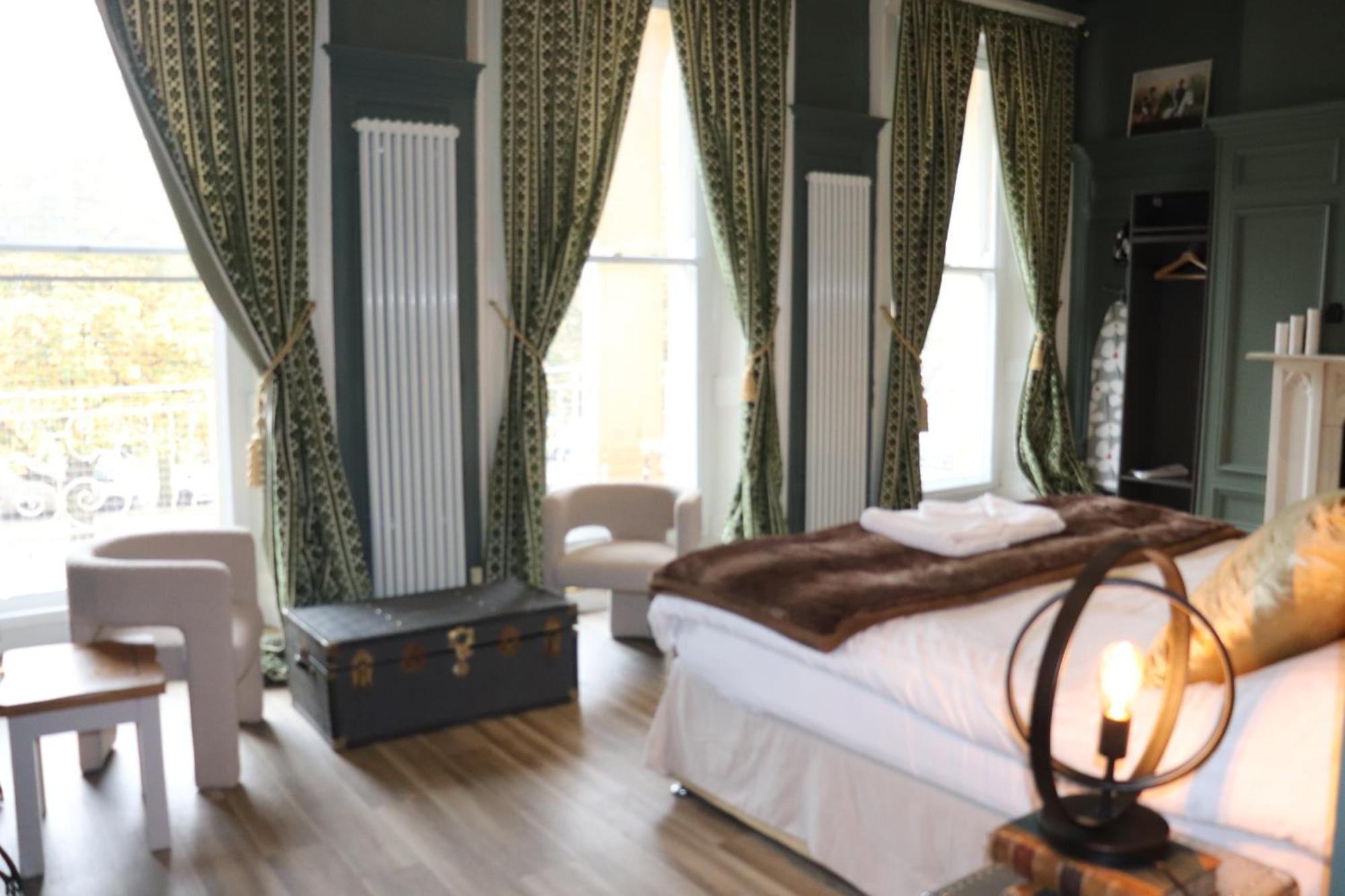 Rooms On The Prom Cheltenham Exterior foto